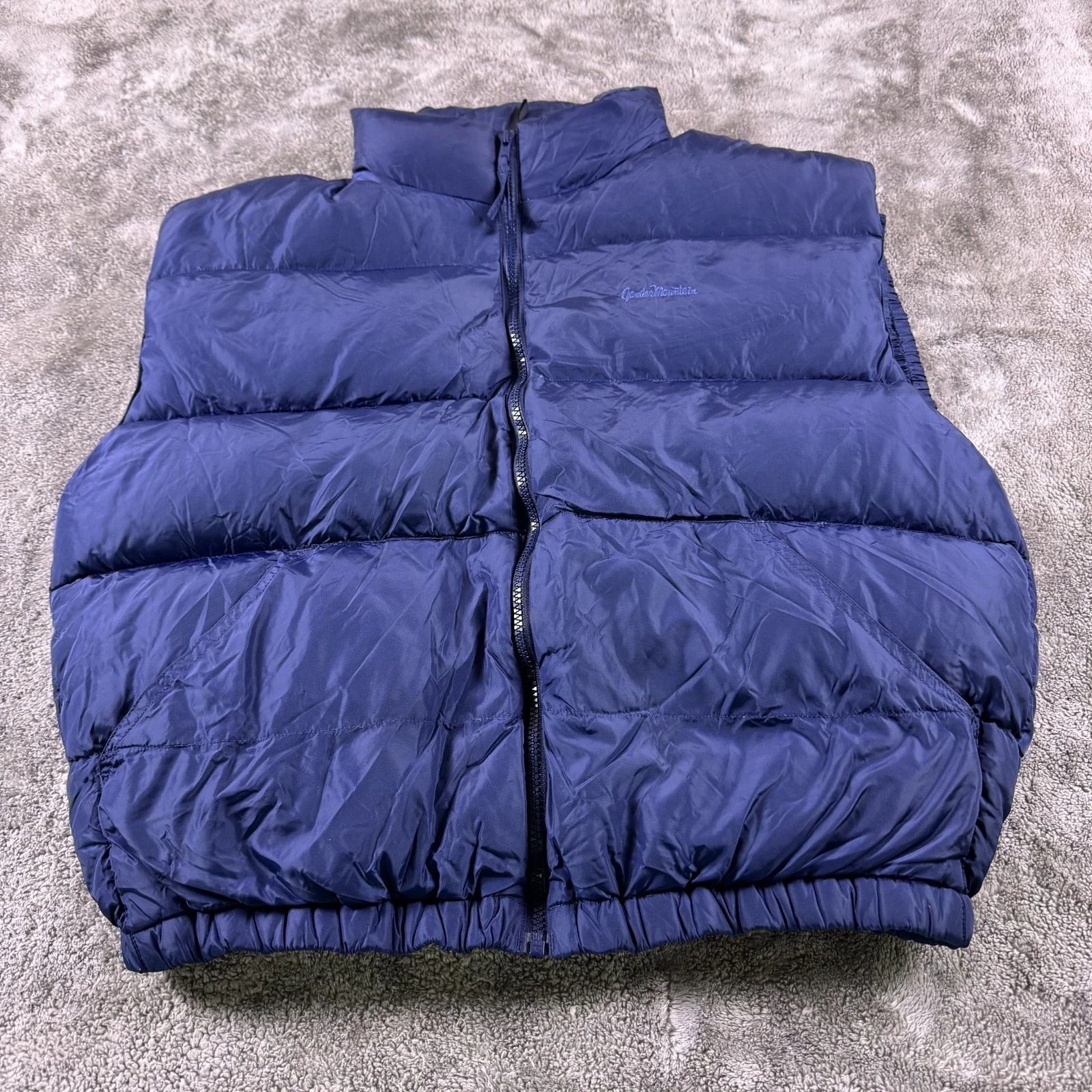 Gander Mountain Down Puffer Vest Blue Size L 80/20 Fill Men’s Outdoor Insulated
Opens in a new windo