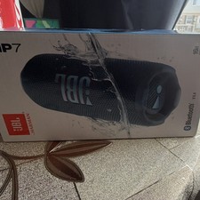 JBL Flip 7 Bluetooth Waterproof Portable Speaker Carrying Strap USB-C Black