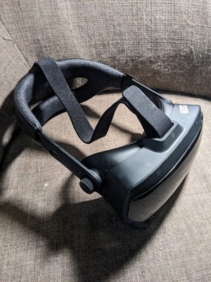 Valve Index VR Headset PC Gaming - Headstrap Damaged, Tested