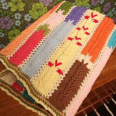 Helle Retro gestreifte dicke warme Strickdecke Überwurf Tagesdecke