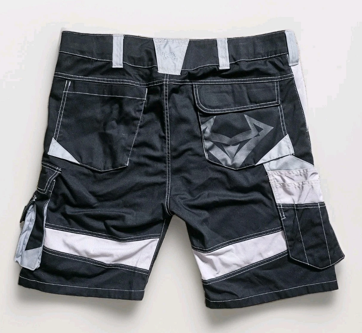 Bullstar Multi Pocket Shorts Cargo Streetwear Workwear Shorts 40 Inch Waist