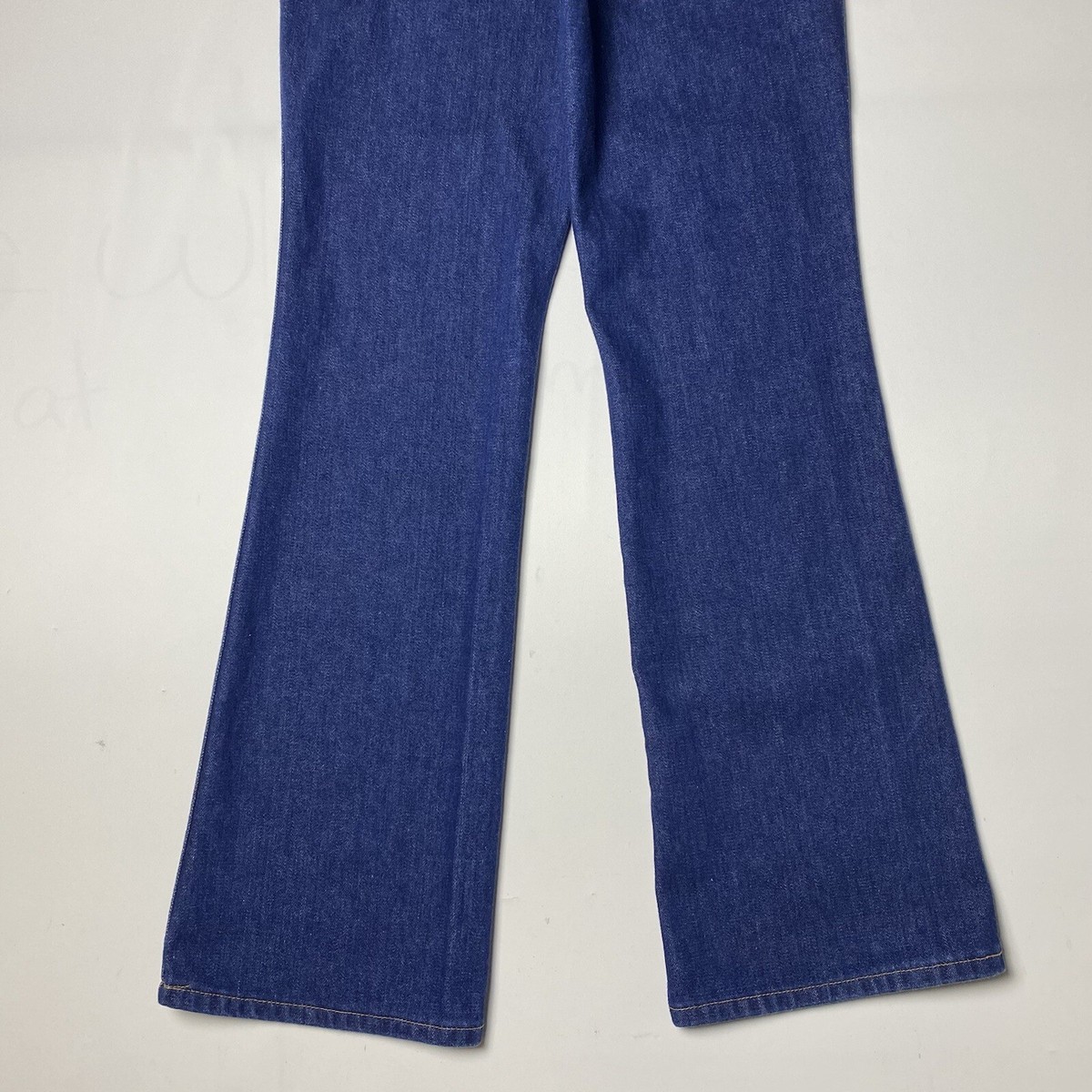 Wrangler No Fault Men 28x30 (27x29) Blue Denim Jean Bell Wrangler No Fault Men 28x30 (27x29) Blue Denim Jean Bell