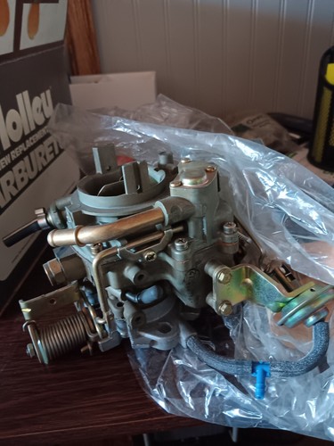 4 BARRELL HOLLEY CARBURETOR 1-413 - Picture 1 of 8