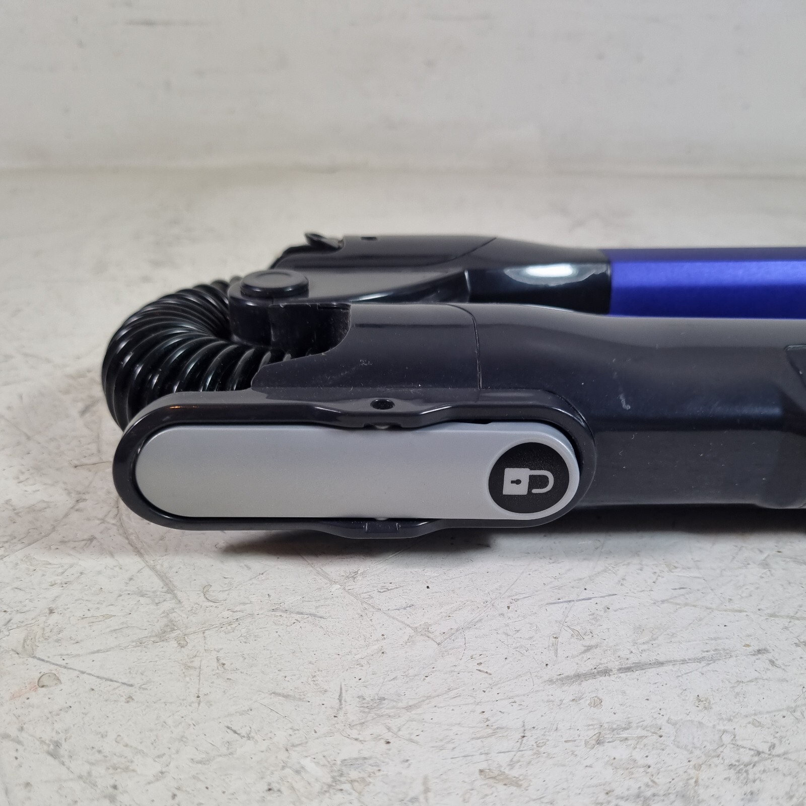 Shark IZ251UK Anti Hair Wrap Vacuum Cleaner Part = Flexology Wand Extension Tube eBay