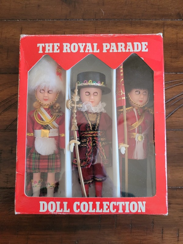 The Royal Parade Doll Collection, Vintage 1960s UK, Rexard Souvenir Dolls Set