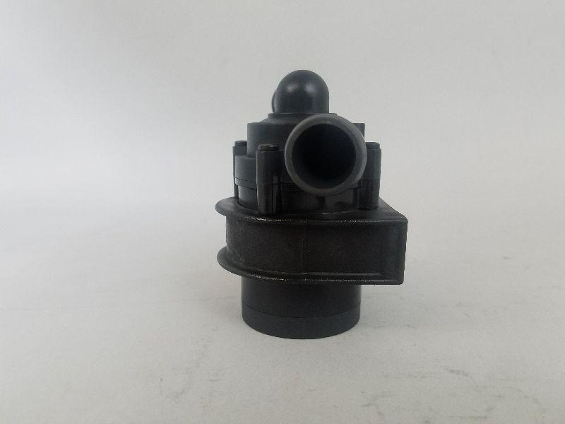 2006 BENTLEY Coolant Pump