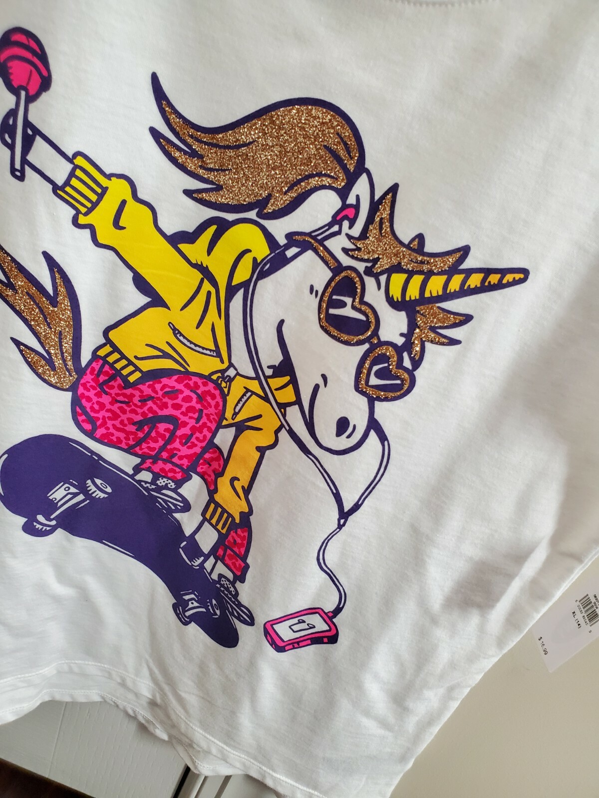  Girls Unicorn shirt Size XL 14 Skate Boarding Unicorn 