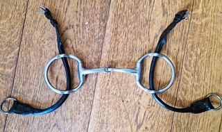 Cheltenham Running Gag Bit With Black Leather Cheek Pieces 4.75 Inches