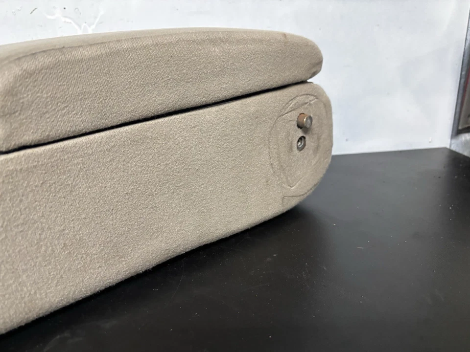 Apoyabrazos consola Buick Century Regal Impala 2003 portavasos bronceado fabricante de equipos originales 1997-2005 Foto 3 de 4