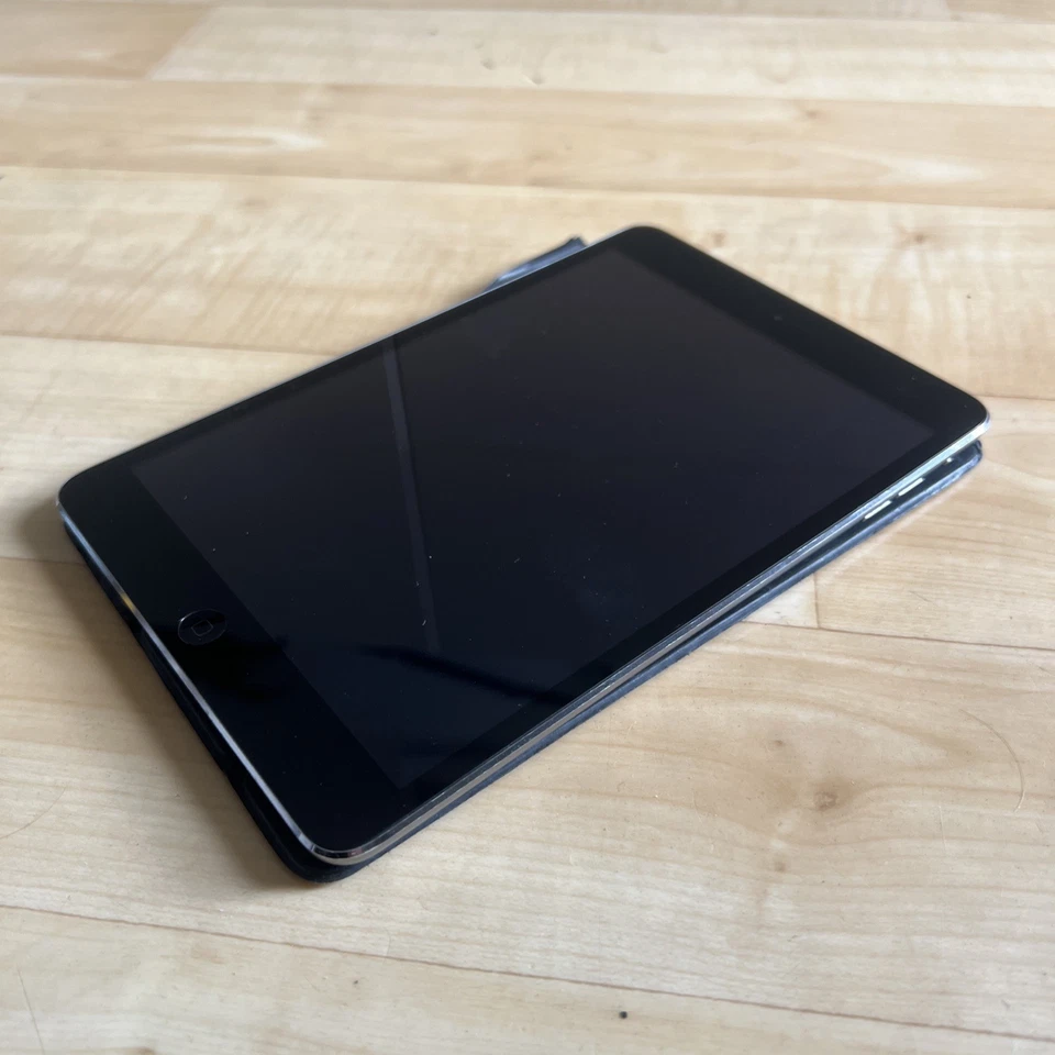 Apple iPad Mini 2 A1489 16GB WiFi Space Grey