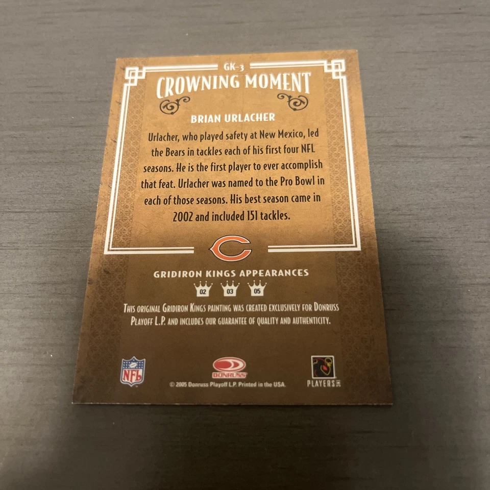 2005 Donruss Throwback Threads - Gridiron Kings Brian Urlacher #GK-3 Bears  - Image 2 of 2