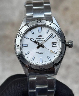 Orient Sports Mako 40 RA-AC0Q03S White Dial 39.9mm New Full Set Men's Watch