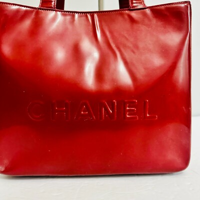 AUTHENTIC CHANEL PATENT LEATHER TOTE HANDLE BAG MADE IN FRANCE