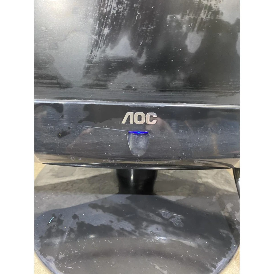 AOC TFT185W80PS Flat Panel LCD Monitor Black 18.5" Wide Screen Compact w/ Stand - Image 2 of 4