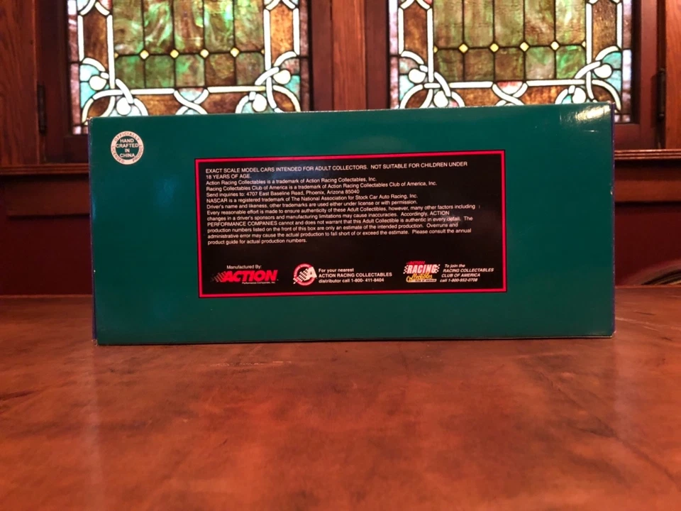 Casey Atwood 1:18 NASCAR Castrol GTX 1999 Diecast - Image 3 of 4