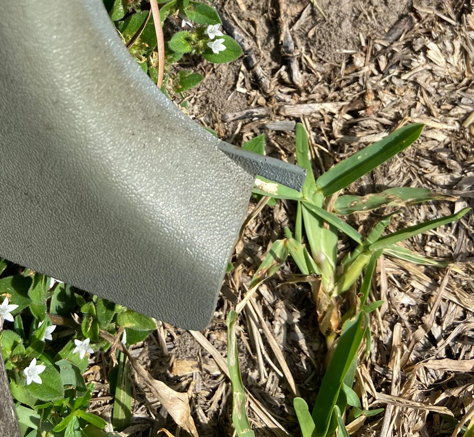 1246880206 GREY RIGHT LOWER KICK PANEL 124 W124 300CE 300E 300TE 300D 300TD E320 - Image 2 of 4