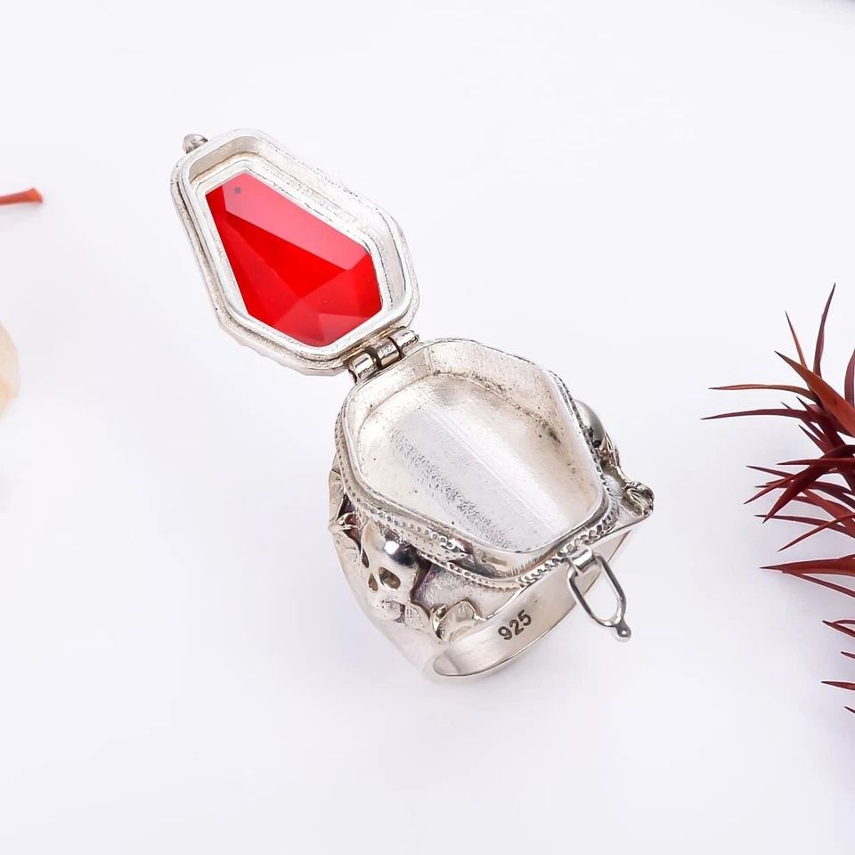 Skull Coffin Poison Ring, Red Garnet Gemstone 925 Silver Handmade Poison Ring, - Image 3 of 4
