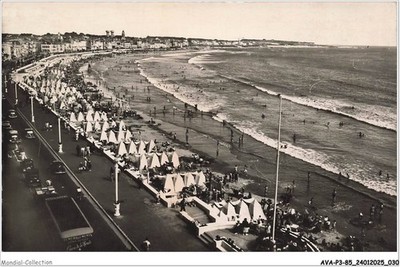 AVAP3-0204-85 - Strand Les Sables-D'Olonne