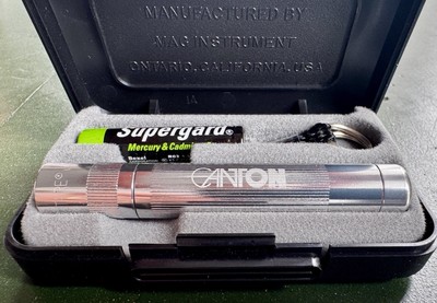 MAGLITE Solitaire Canton Glühbirne Schlüsselanhänger Taschenlampe & Box