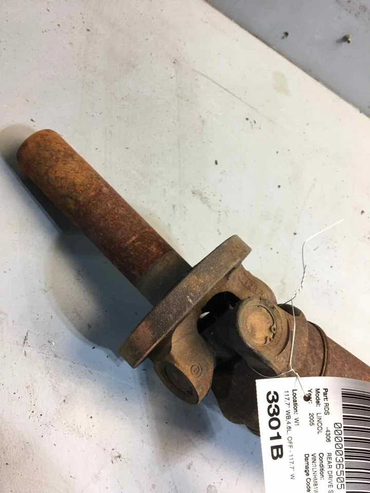 05 LINCOLN & TOWN CAR Rear Drive Shaft 117.7' Wb4.6l Off Foto 4 de 4