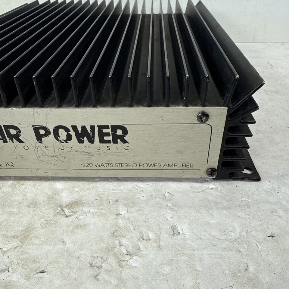 Amplificador de audio para automóvil de la vieja escuela 2202IQ 220 W de potencia lineal RARO 1989 | PROBADO Foto 3 de 4