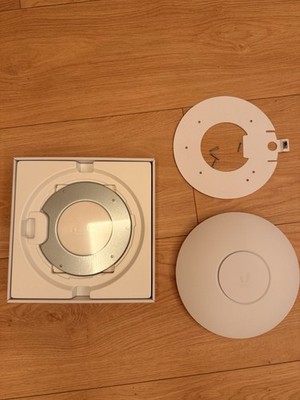 Ubiquiti Networks UniFi 6 Long-Range Access Point - Weiß (U6-LR)