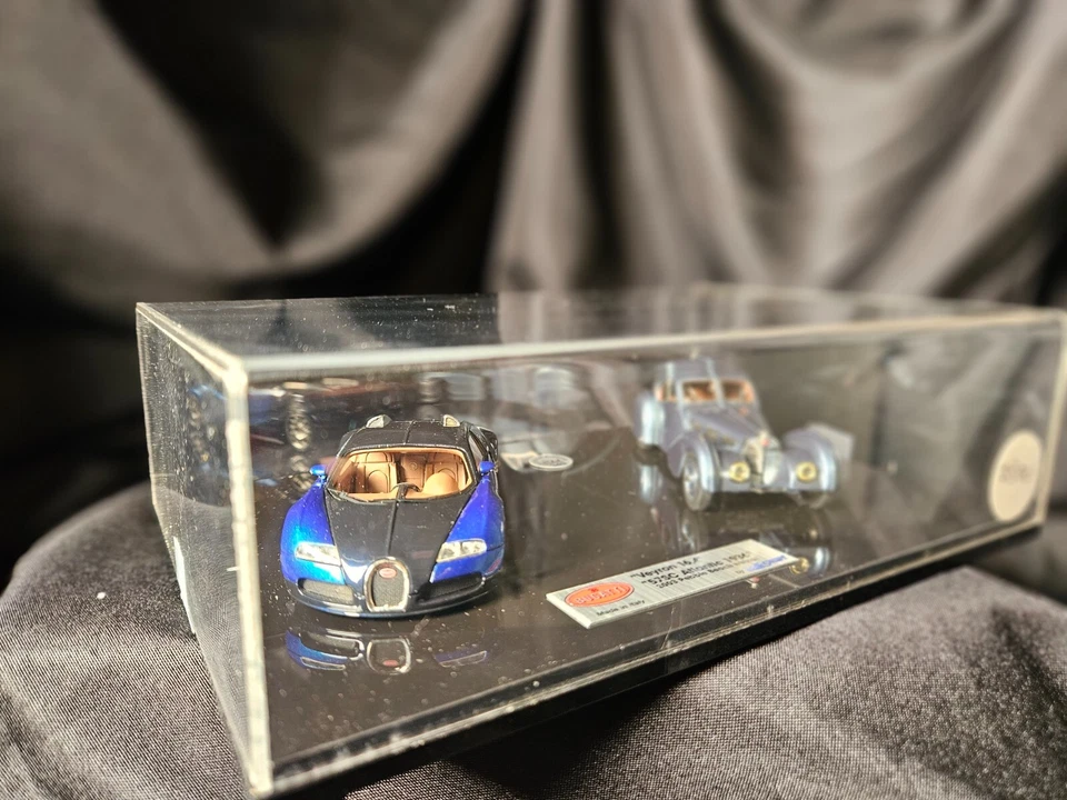 RARE Veyron 16.4 57SC Atlantic 1936 1:43 Scale Inv. #0402 - Image 2 of 3