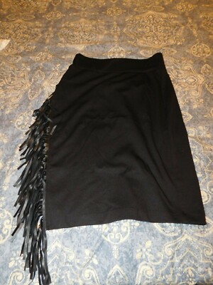RD STYLE, NWT, Size M, Black Skirt with Fringe, SO CUTE!!!!