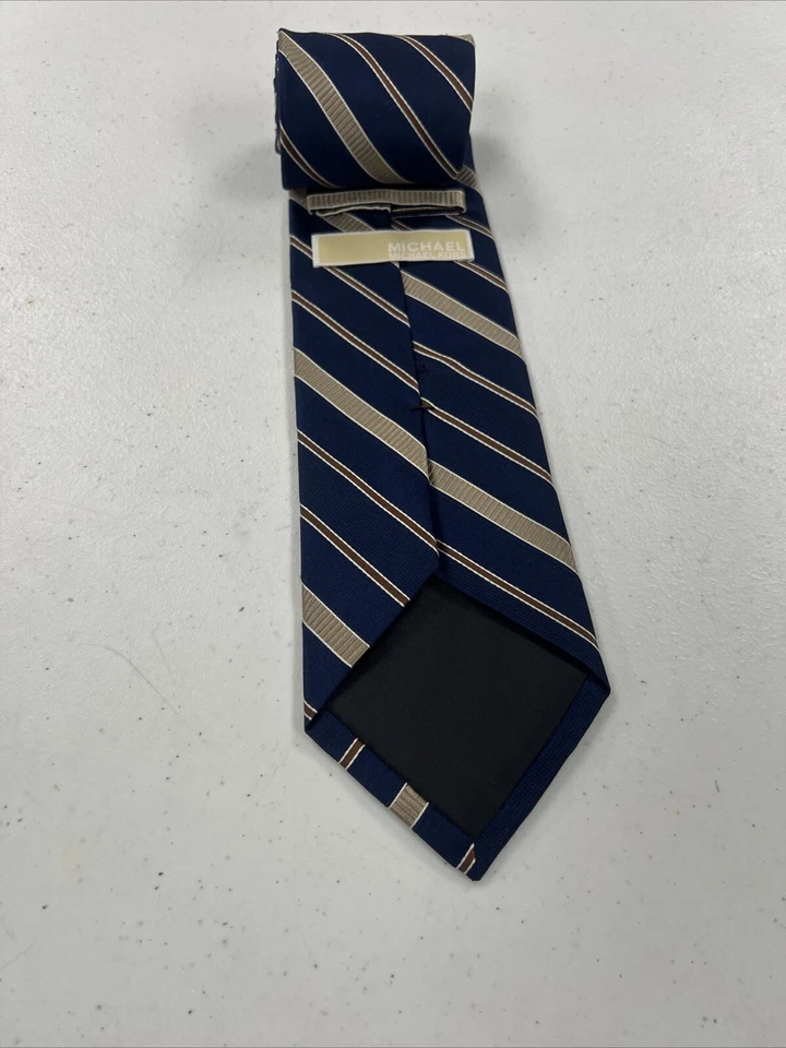 Corbata de cuello Michael Kors para hombre marrón y azul marino a rayas seda $89 Foto 2 de 4