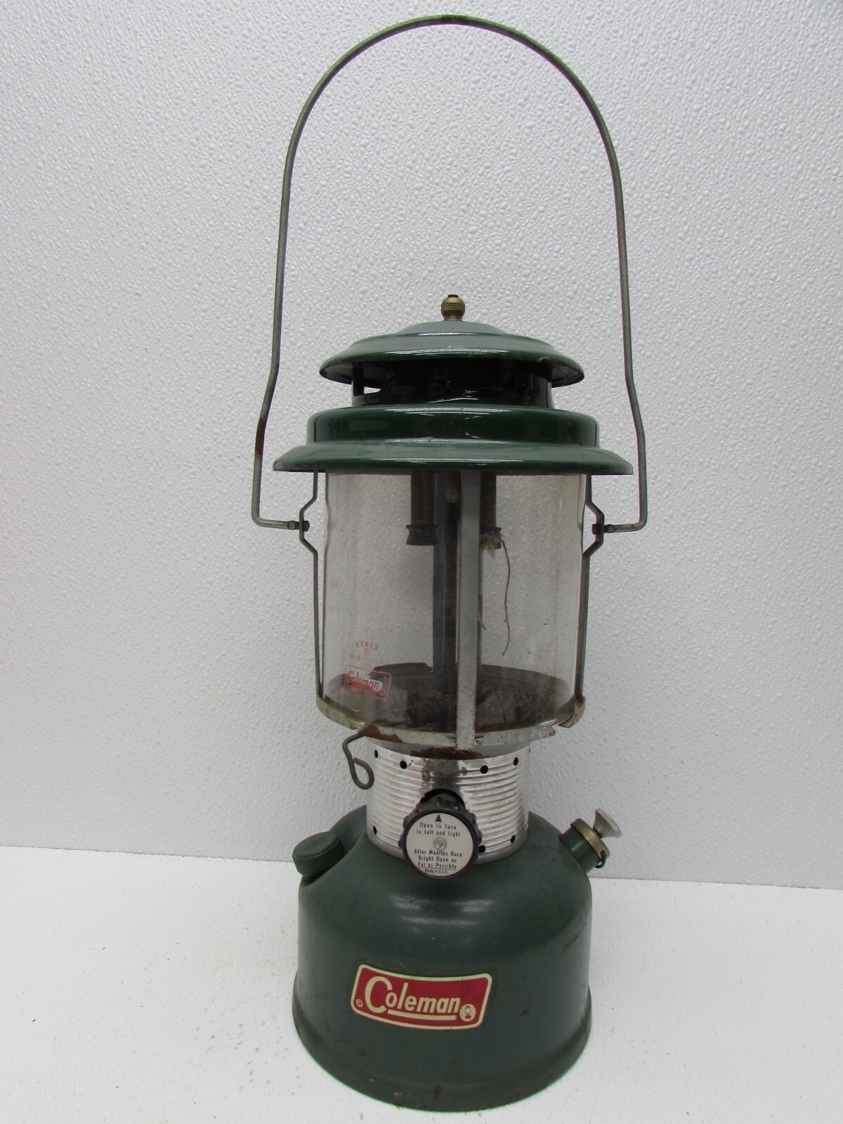 Vintage 1972 Double Mantle 220F Coleman Lantern Green Camping Made in USA