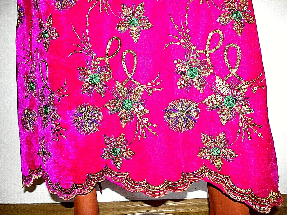 Stoff 135x145cm Samt Dehnbar Festlich Bestickt Pailletten Pink Gold Edel Floral - Bild 2 von 3