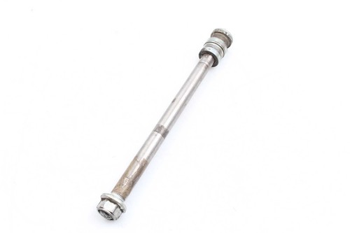 Hinterradachse Steckachse hinten Honda VF 500 F2 PC12 84-87