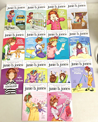 洋書 junie b jones Junie B. Jones and the Stupid Smelly Bus: The Graphic Novel