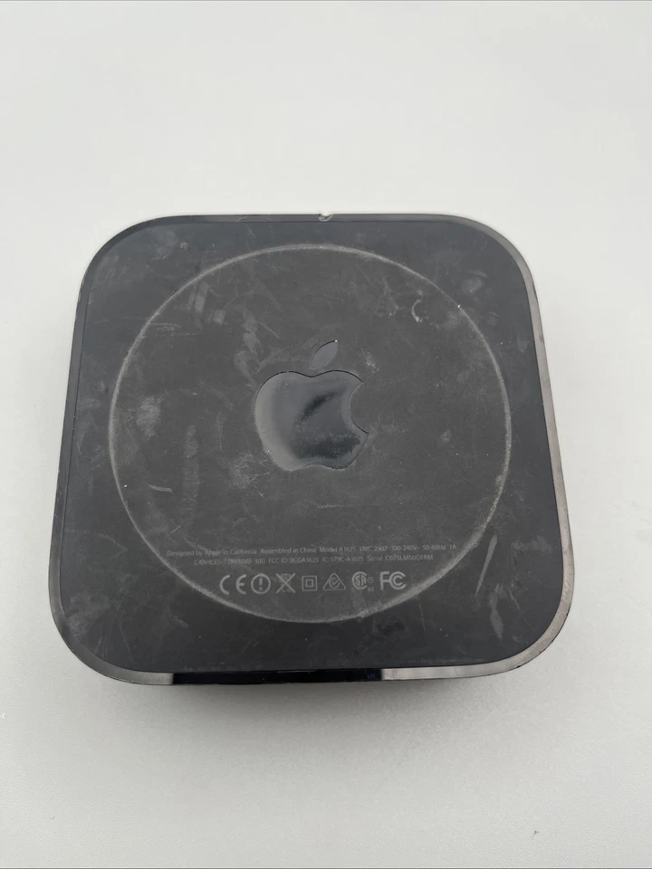 Apple TV A1625 4th Generation HD Media Streamer Parts only - Image 3 of 4