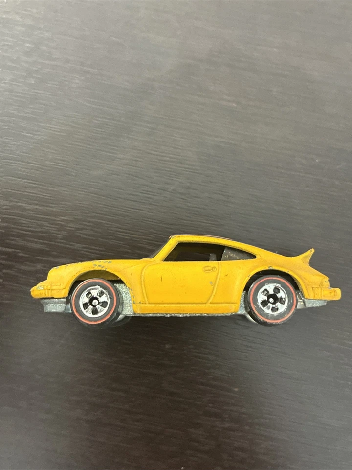 Hot Wheels Redline Porsche Carrera P-911 Flying Colors Yellow - Image 4 of 4