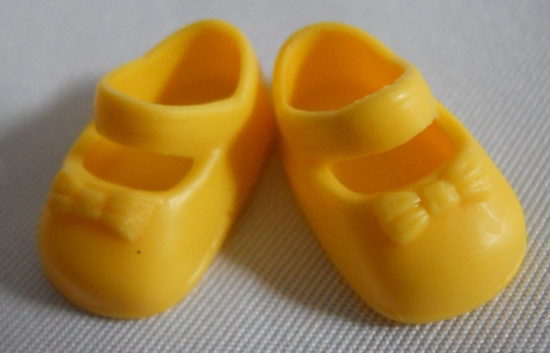 Barbie Little Sister KELLY Doll's YELLOW MARY JANE SHOES Toddler Fashion Slipper
