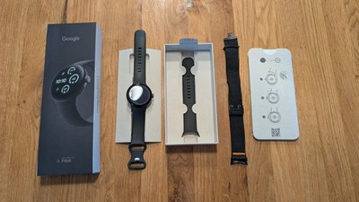 Google Pixel Watch 3 41mm LTE Aluminiumgehäuse Schwarz Sportarmband Obsidian