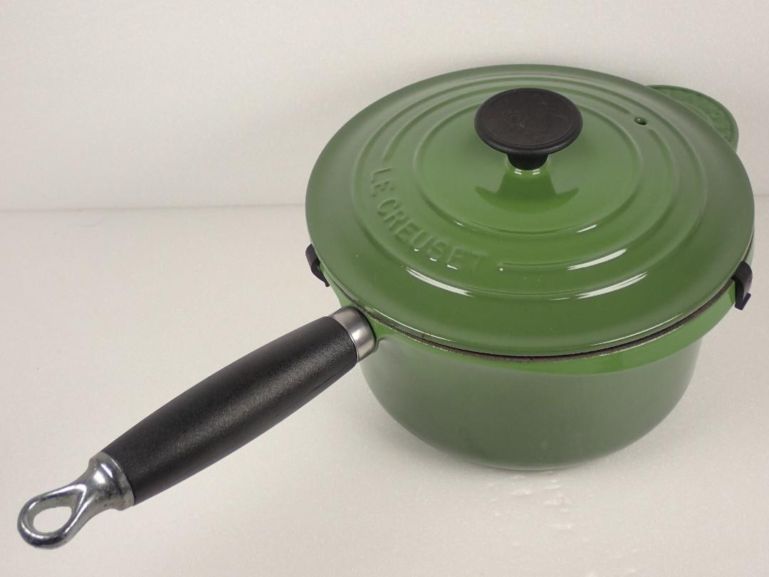 LE CREUSET グリーン 浅鍋 18cm ワサビ レア s-l400.jpg