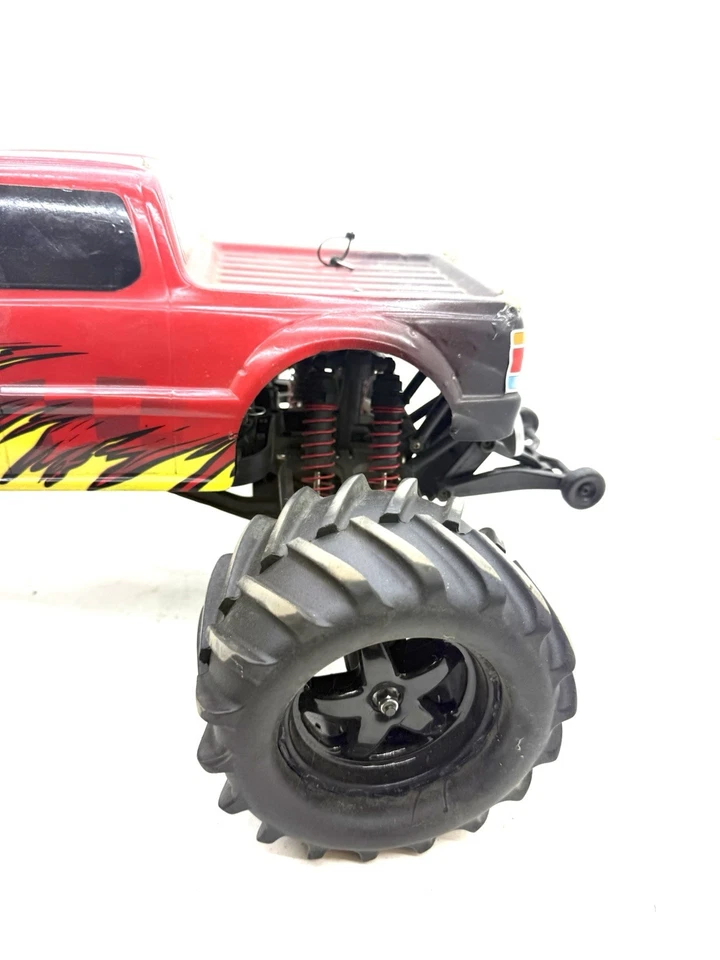 Traxxas E-Maxx Brushless 1/8 Monster Truck 4WD Gen 1 Vintage - Image 3 of 4