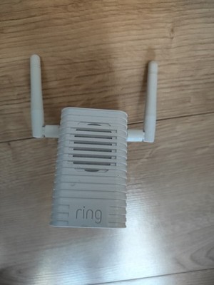 Ring Chime Pro 2. Gen Weiß WiFi Extender und Glockenspiel