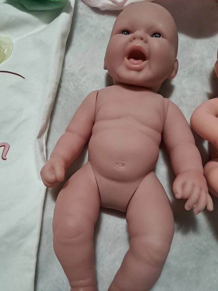 Berenguer Baby Dolls Lot of 2~Blue Eyes~14"~Vinyl Girl Newborn~Cloth Body Girl - Image 3 of 4