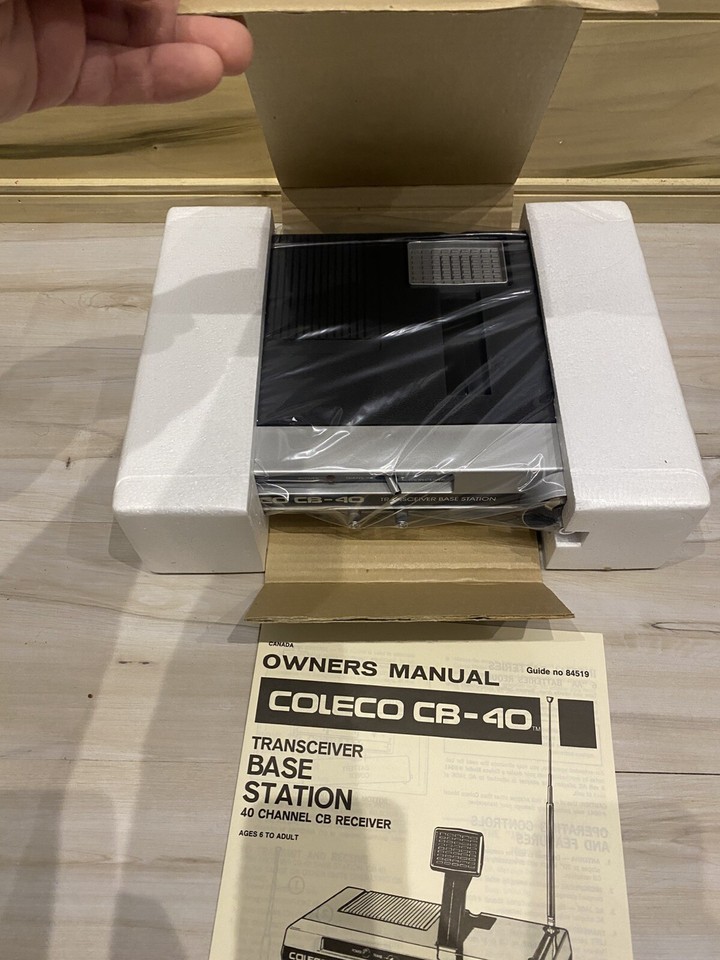 Box Cb 40 Vintage 1977 COLECO CB-40 NEW! Transceiver Base Station Complete In Box ...
