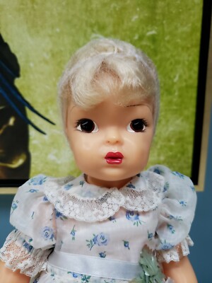 VINTAGE TERRI LEE BLOND DOLL IN SUMMER DRESS 16