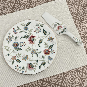 Andrea by Sadek Floral Scalloped Edge Buckingham Cake Plate with Server Spatula
