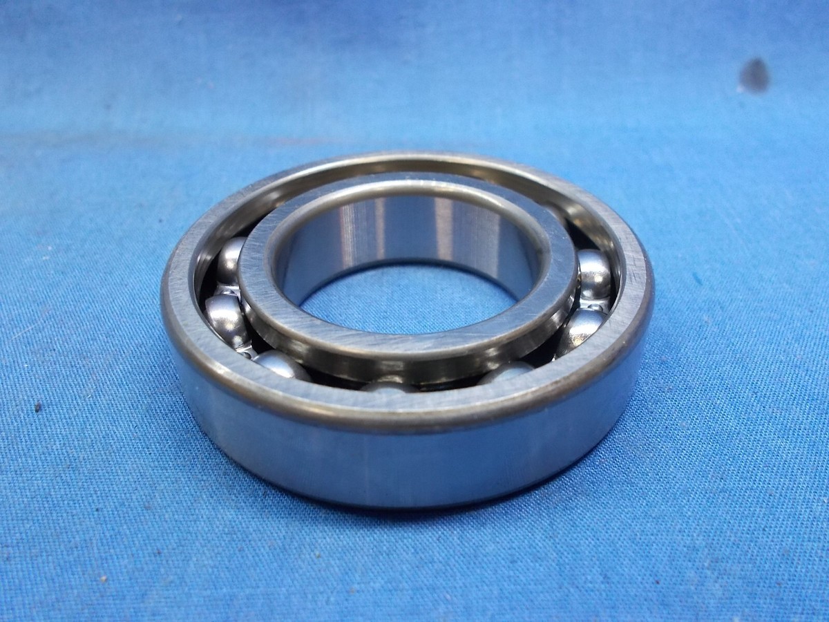 銀製品 Kawasaki 92045-1208. OEM Driveshaft Bearing. Fits Kawasaki KAF620