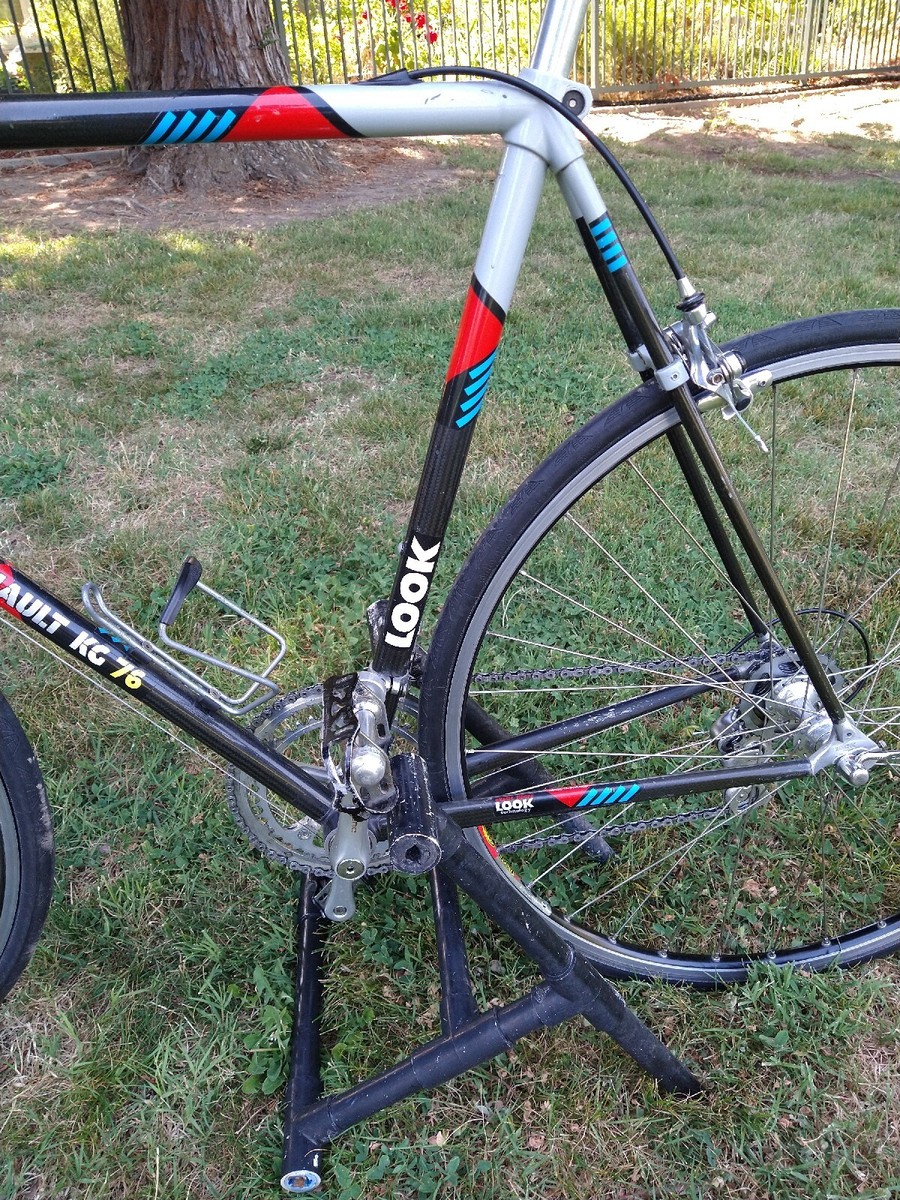 s-l1200.jpg s-l1200.jpg