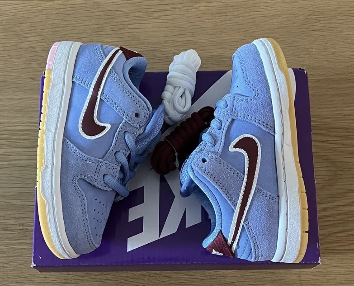 Nike SB Dunk Low Pro Phillies 8c (TD) Sneaker, Philadelphia 