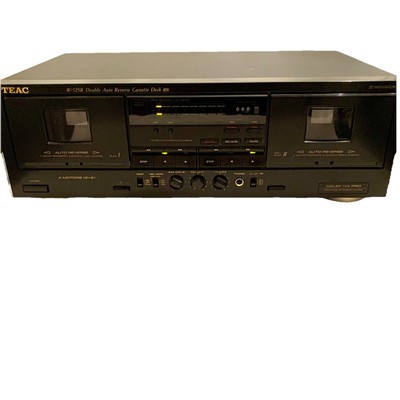 TEAC W-525R Dual Double Auto Reverse Cassette Deck Powers On Read