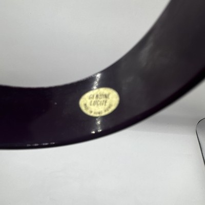 Vintage smooth surface Purple Lucite Round Bangle Style Bracelet