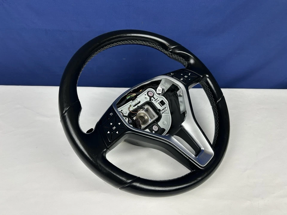Volante Mercedes GLK250 GLK350 2012-2015 con paletas de cambio negro OEM Foto 3 de 4